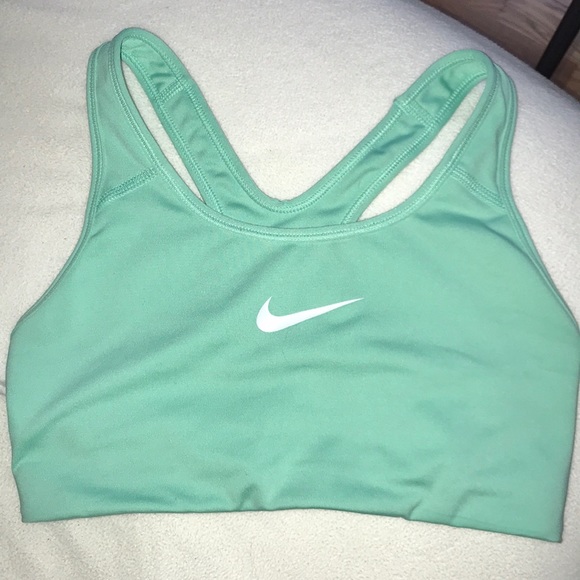 mint green sports bra